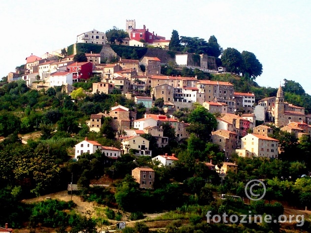 motovun u boji