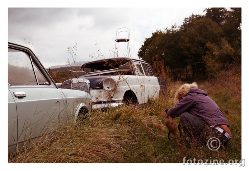 How to make a photo on field