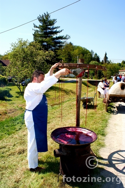 Srednjovjekovni svječar