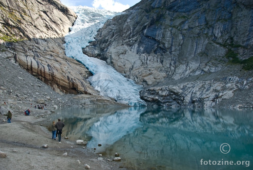 Briksdalenbreen glečer, Norveška