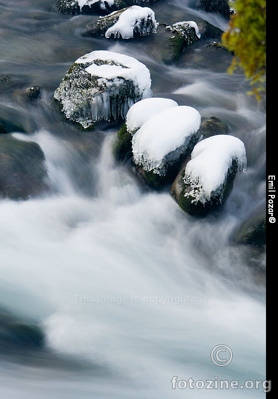 Tri stražara.. Zeleni vir