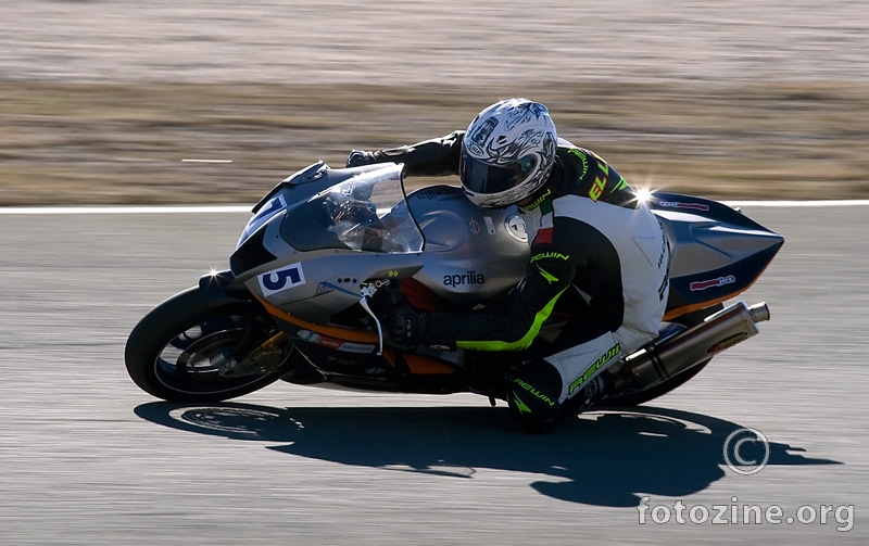 Aprilia panning