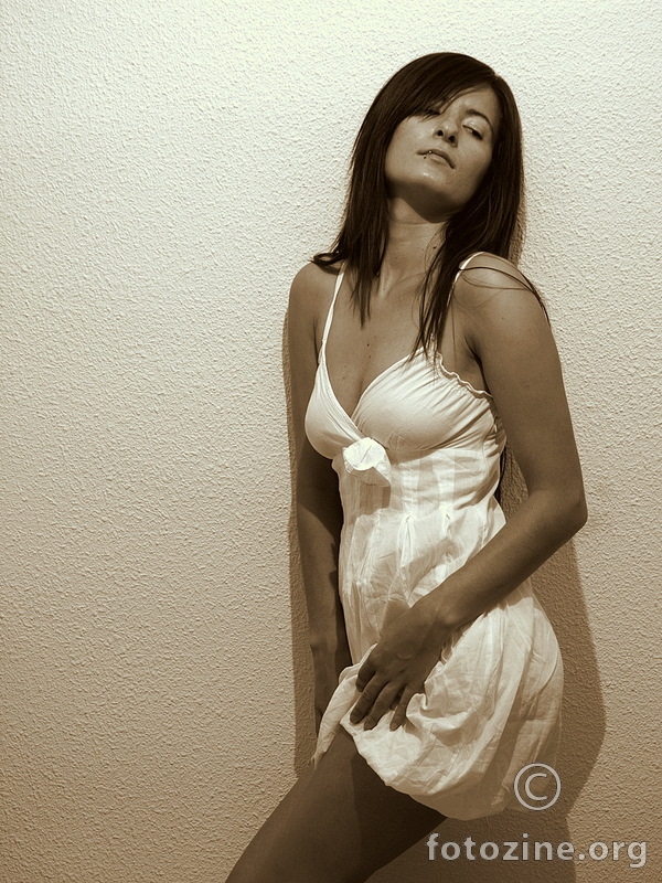 white dress2