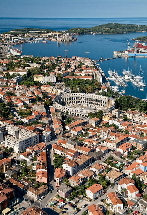 Pula