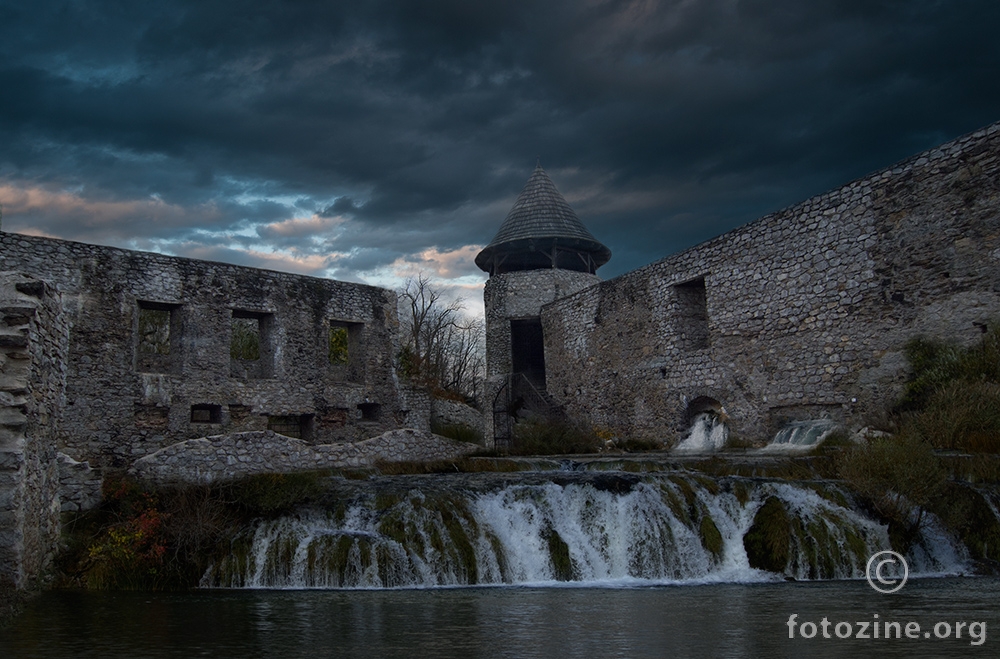 Nepostojeća priča