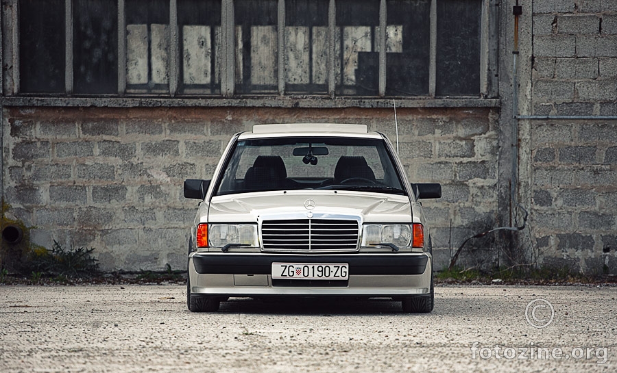 Mercedes 190E