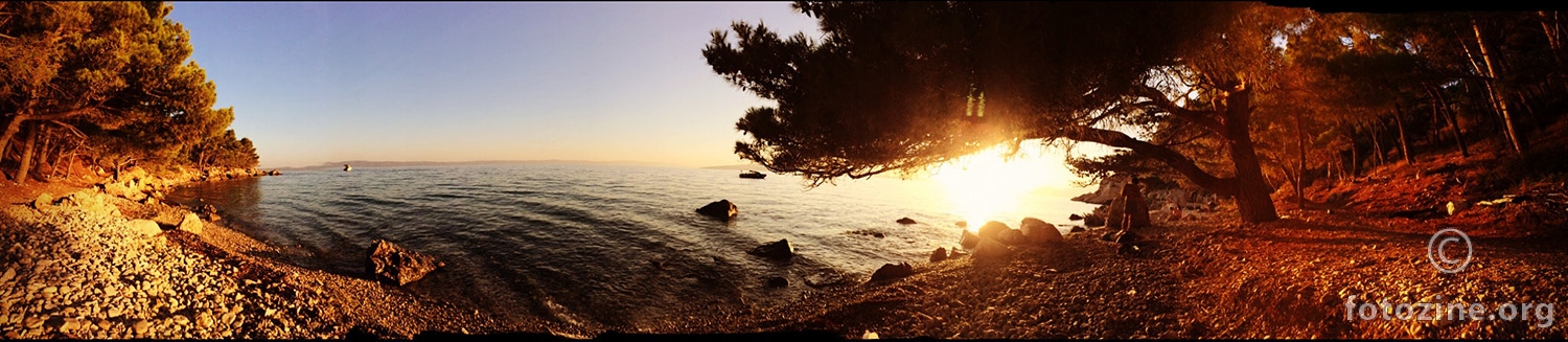 Zalazak na plaži