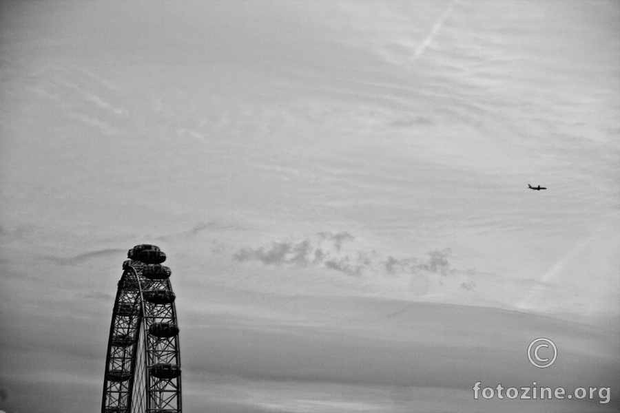 London Eye.