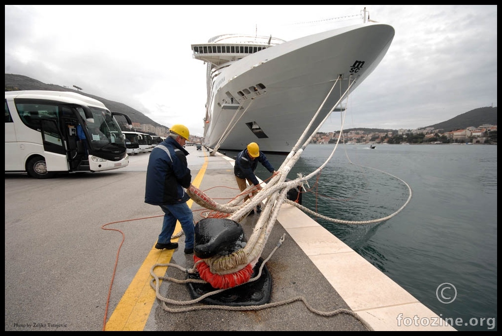 MSC DIVINA PRVI CRUISER U DUBROVNIKU 2013. BY ŽT