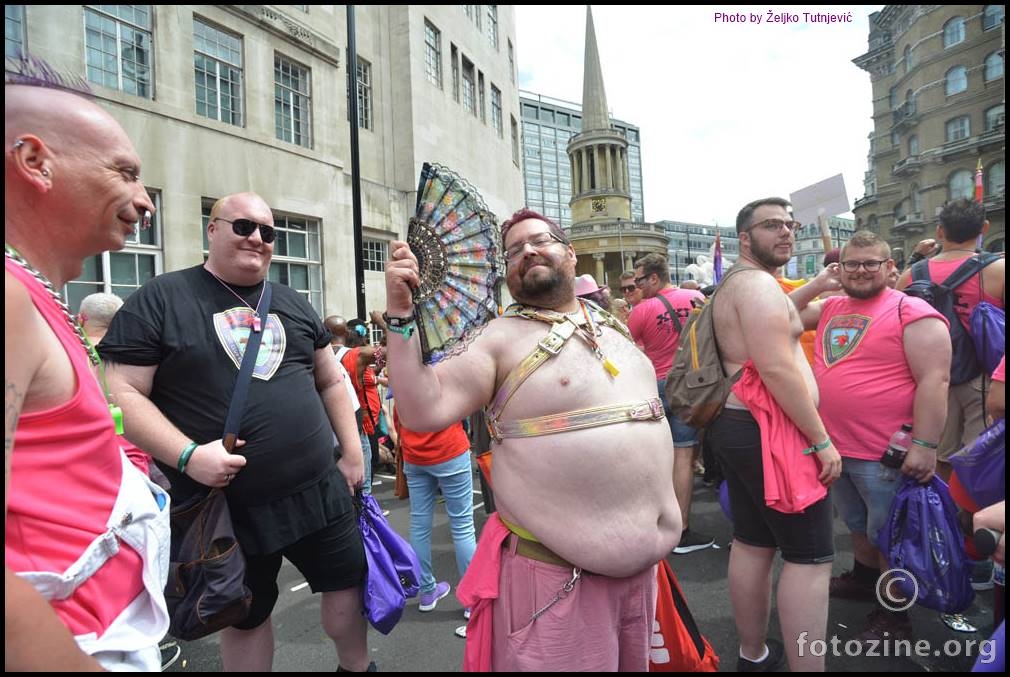 NA LONDON PRIDE I OBLINE SE VIDE BY ŽT