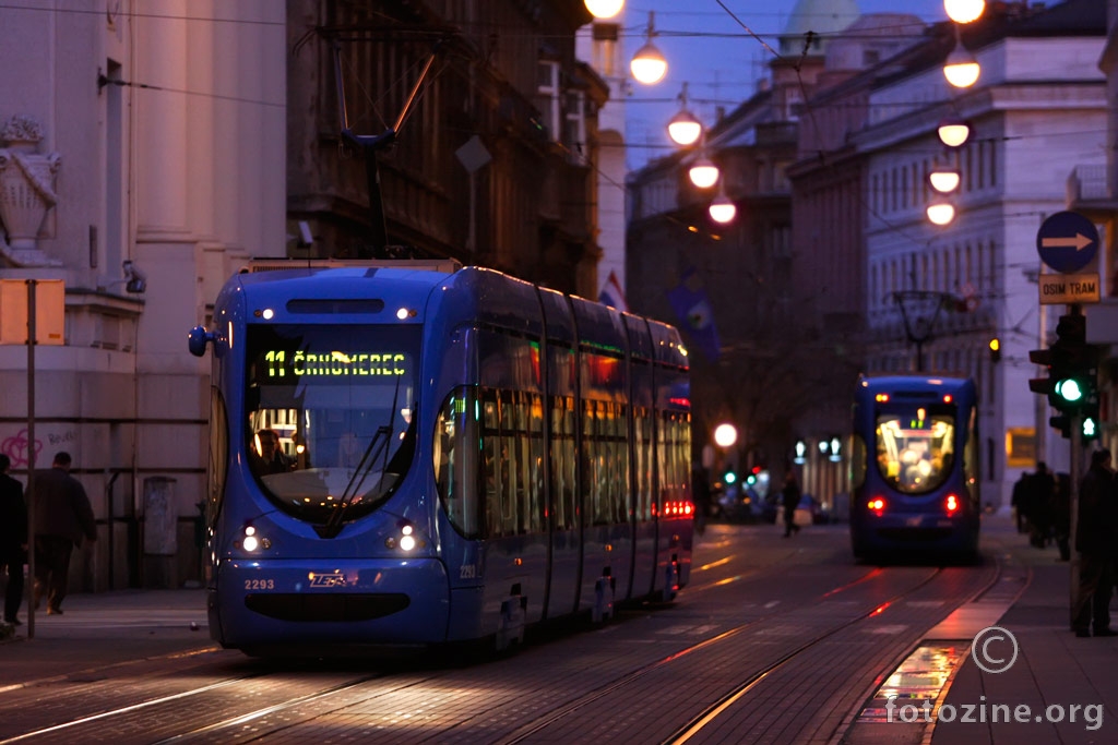 Vracam se Zagrebe tebi, tebi na obale save...