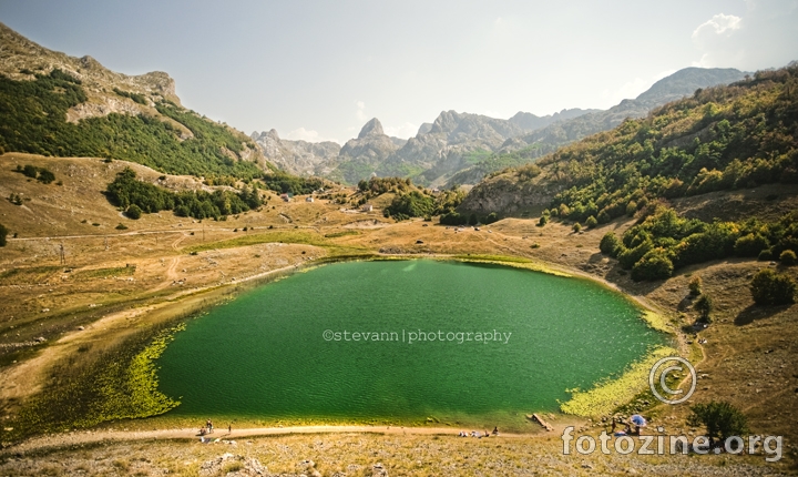 Bukumirsko jezero