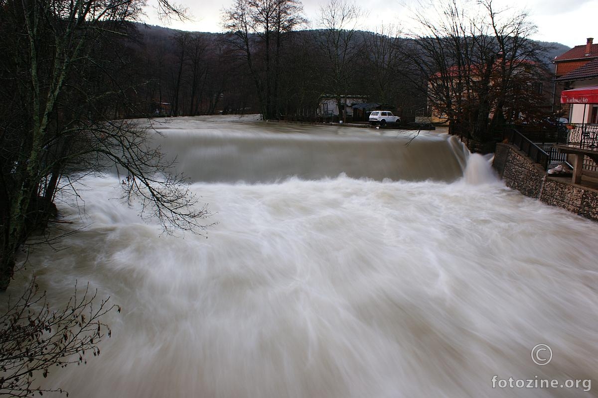 Nabujala Rečina