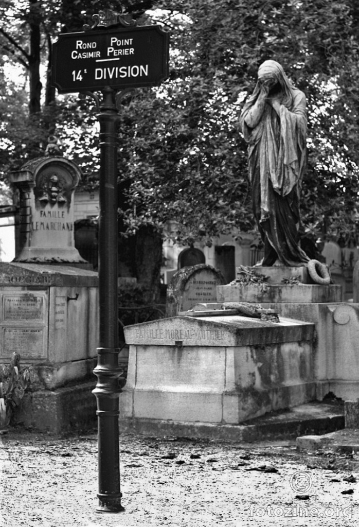 Pariz, Pere Lachaise...