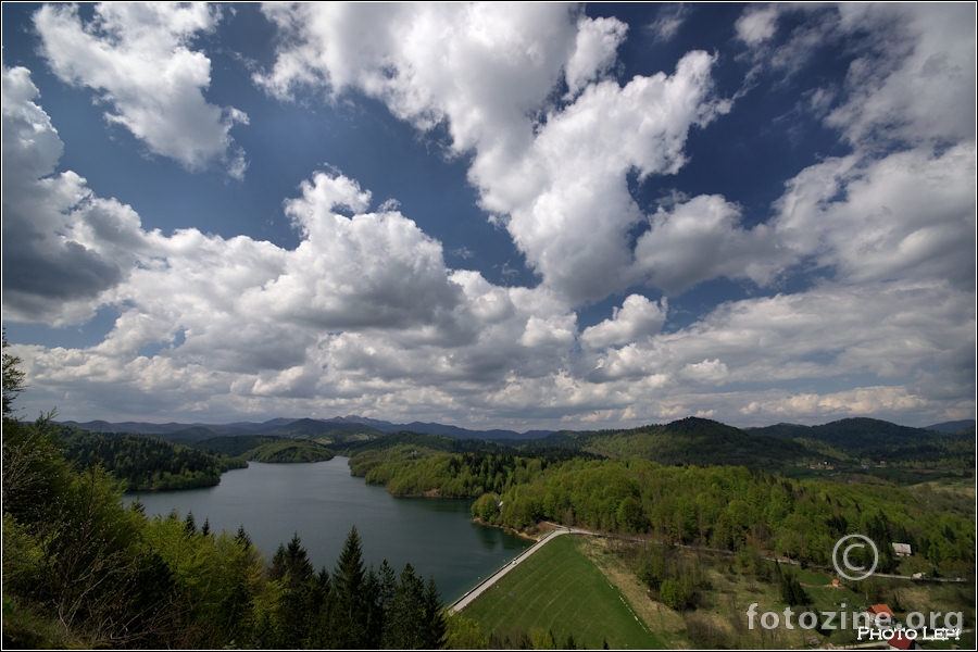 Lokvarsko jezero