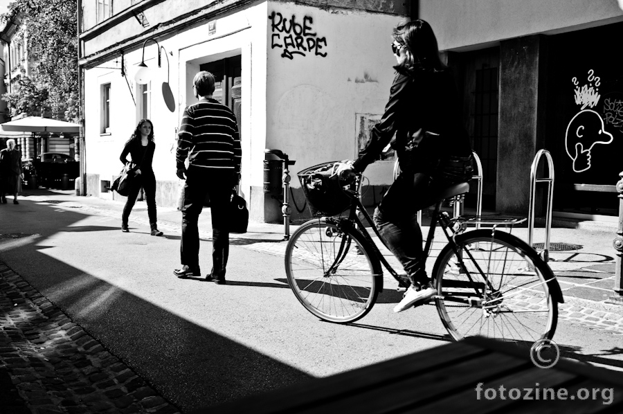 La femme au vélo 2/ombres