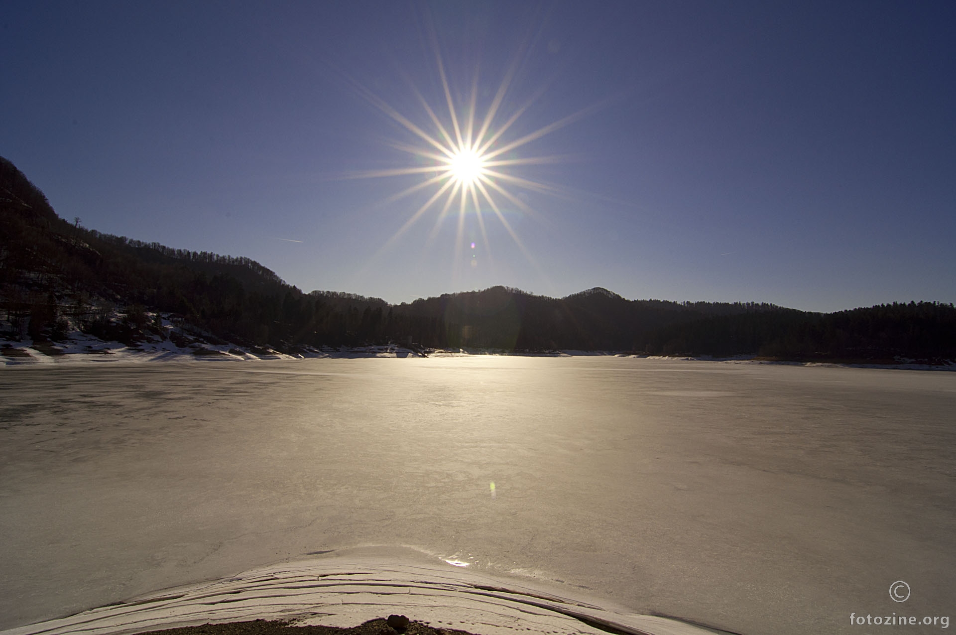 Zaleđeno jezero 4