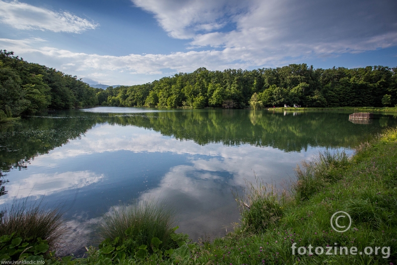 Maksimirsko Jezero