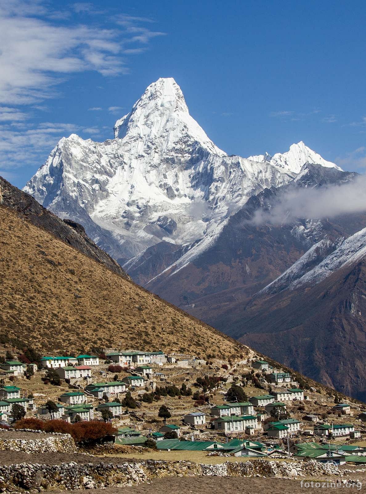 Ama Dablam 6856m