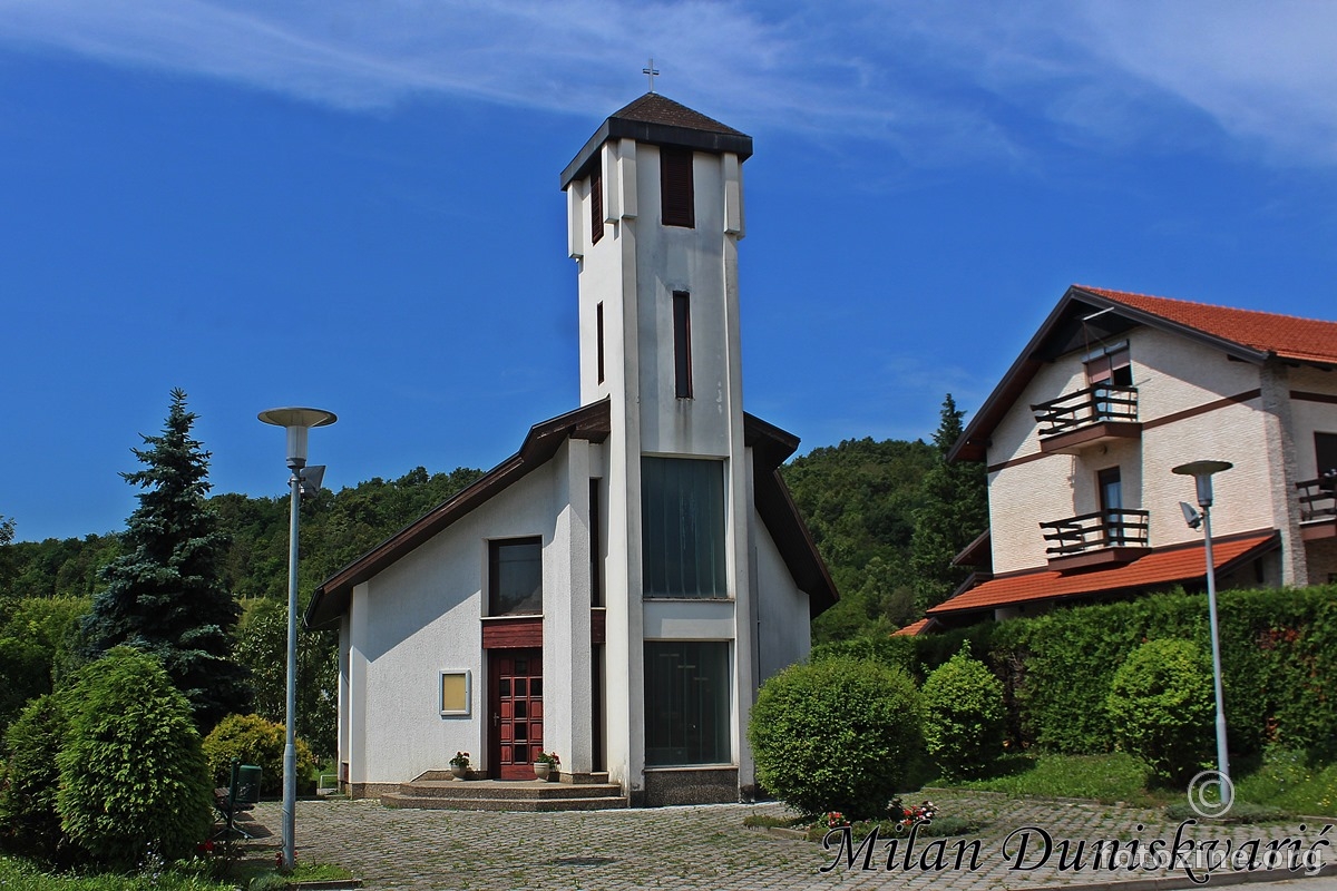 kapela Majke Božje kraljice mira