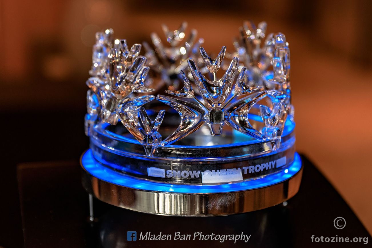 SNOW QUEEN TROPHY - CROWN