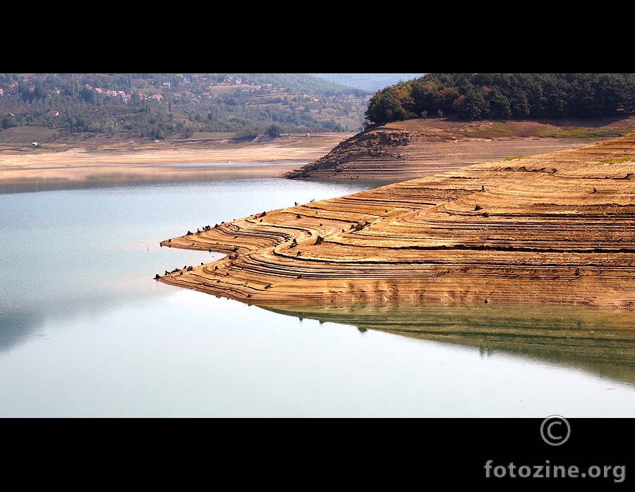 tragovi jezera